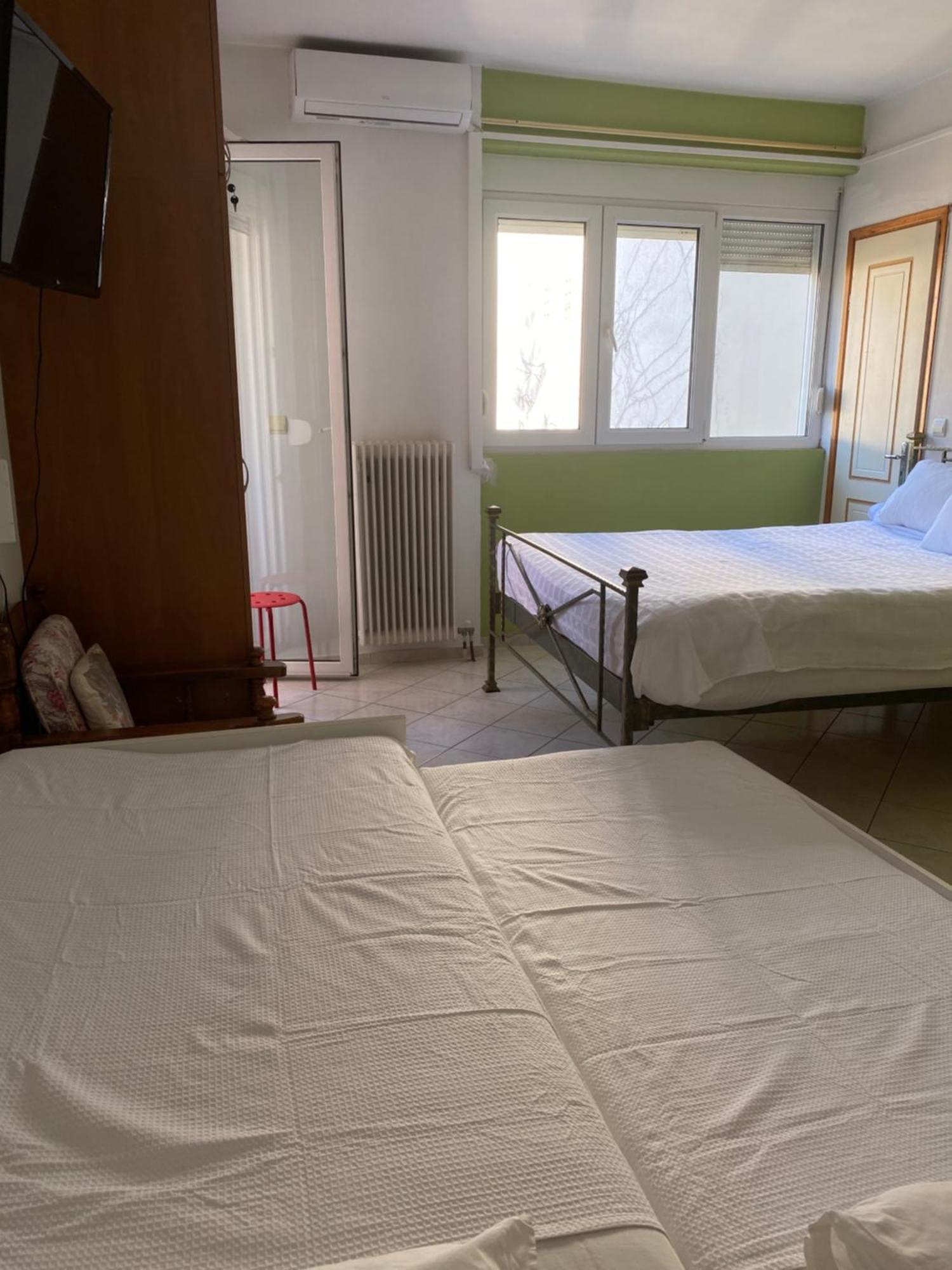 Maria'S Roomstudios Apartments Flats To Let Seaside Heart City Chantzara Spyropoulos Igoumenitsa Exterior foto
